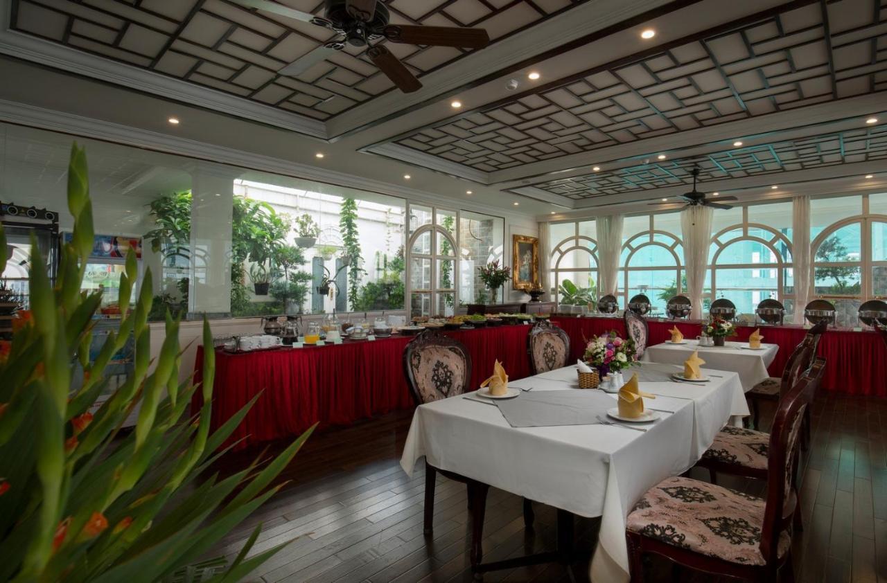 Oasis Hanoi Hotel Exterior photo